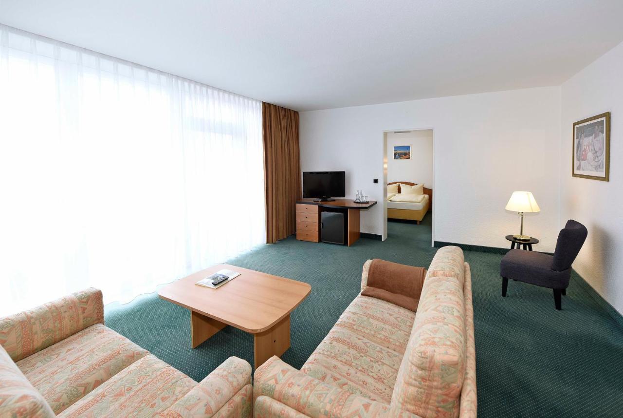 Lat Hotel & Apartmenthaus Berlin Eisenhüttenstadt Eksteriør billede