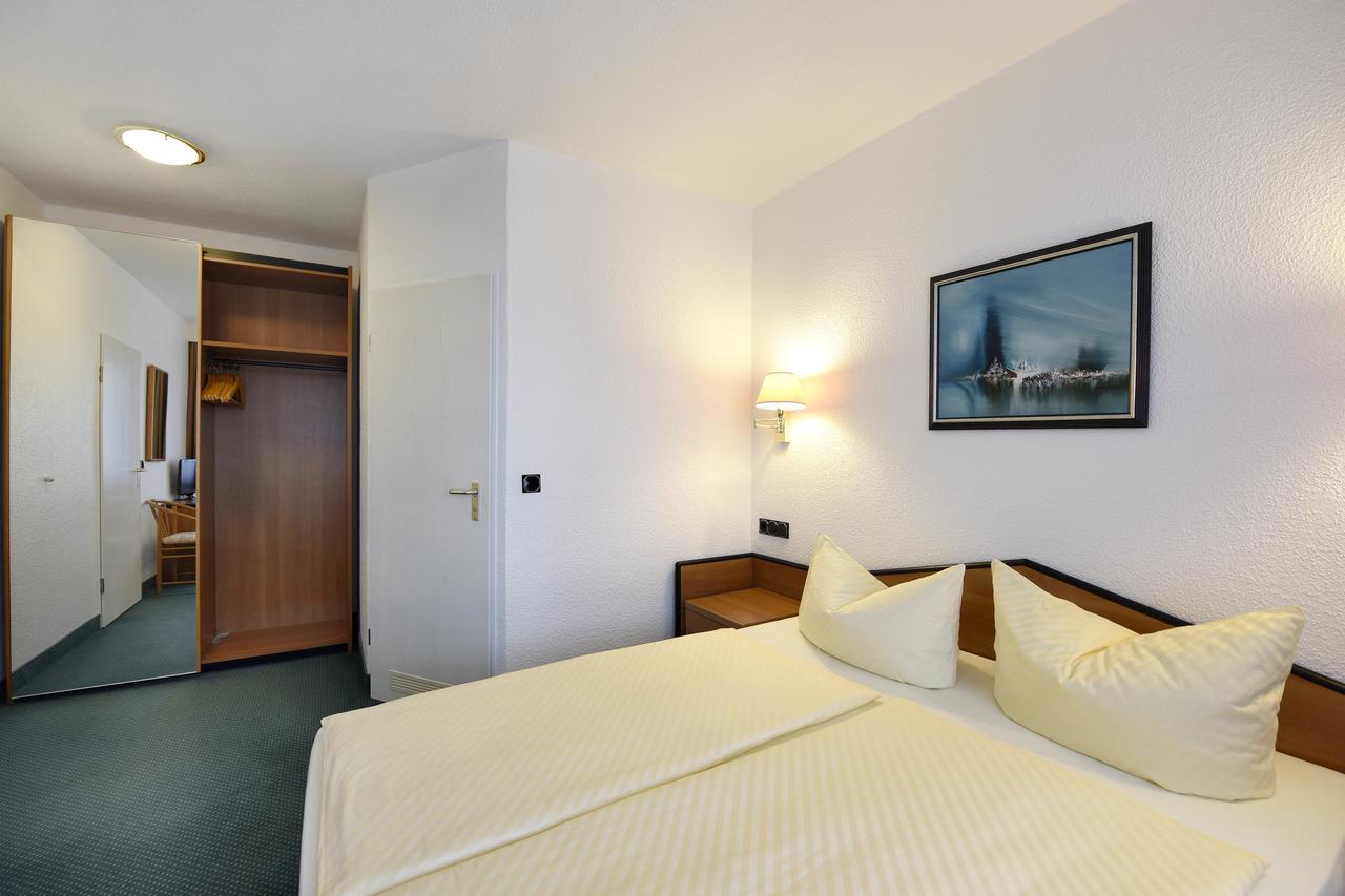 Lat Hotel & Apartmenthaus Berlin Eisenhüttenstadt Eksteriør billede